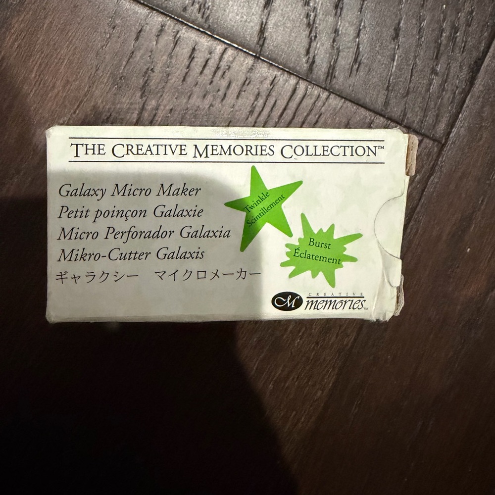 Creative Memories Galaxy Micro Cutter with White and Green Accents